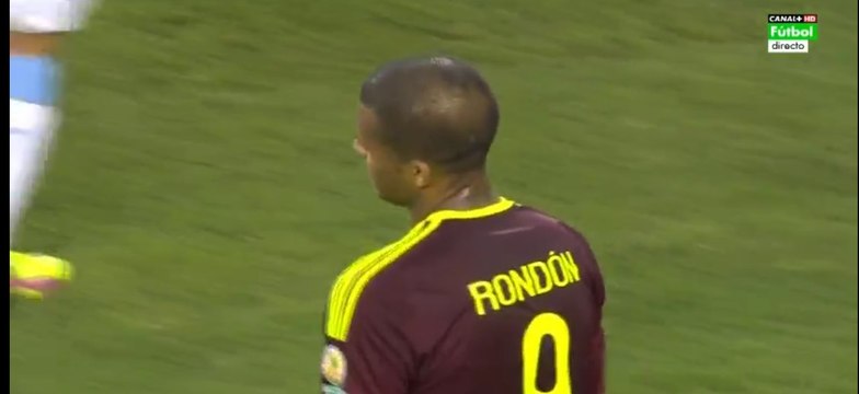 0-1 Salomon Rondon Goal- Uruguay 0-1 Venezuela -09-06-2016