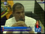 Rafael Correa contempla la posibilidad de cobrar su sueldo en dinero electrónico