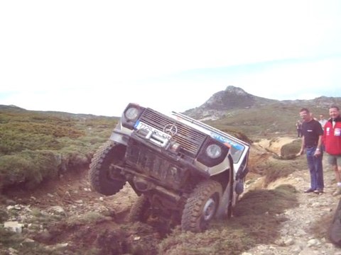 Philippe SAGNOL Club Goupil4x4 Mercédès G en randonnée en Corse