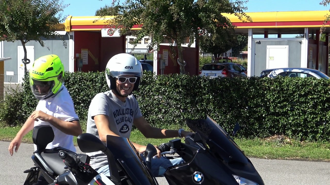 BMW C600 Malossi Vs C600 Limited_ THE CONTEST (Video BEST 4K)