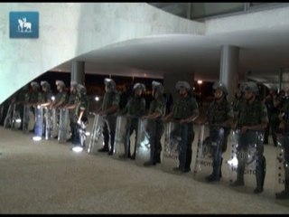 Com reforço do Exército, Congresso Nacional não é invadido