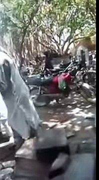 Jali Peer Nai kis tarah Larki Ke Jin Nialay toba Toba - leaked video sheikhupra -