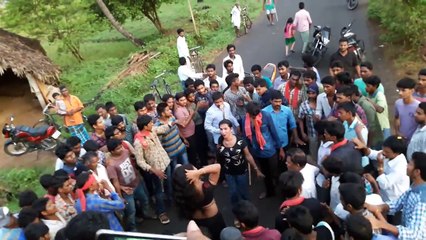 Latest telugu Dirty recording dance at village street, August 2016