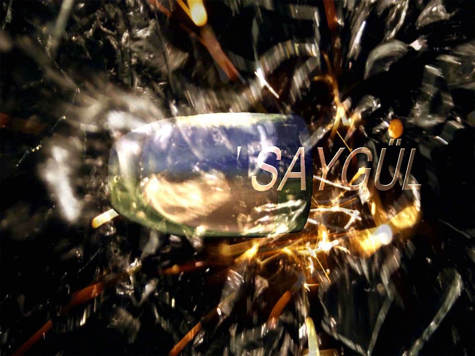 Mark Zuckerberg Neden Hep Aynı Tişörtleri Giyiyor?