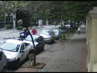 Funcionário de escola é morto em assalto em SP