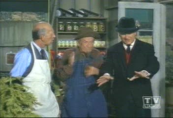 Green Acres - S 2 E 13 - An Old Fashion Christmas