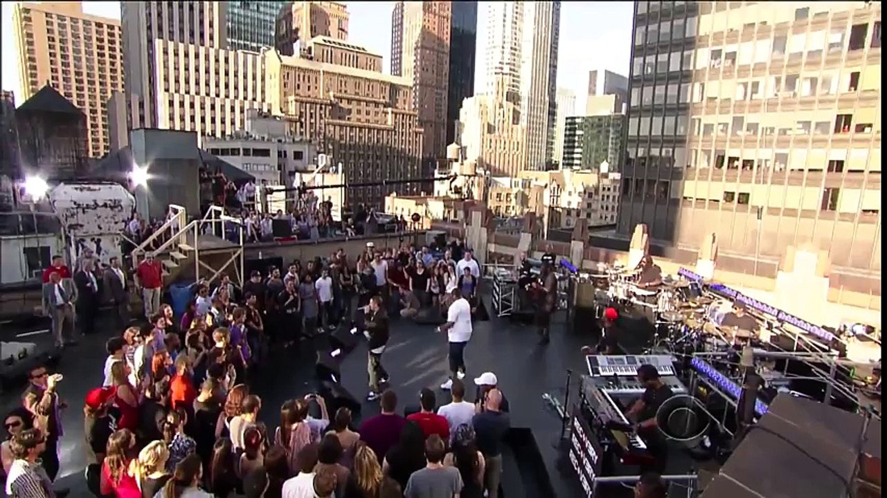 Eminem - Not Afraid Live (HD)