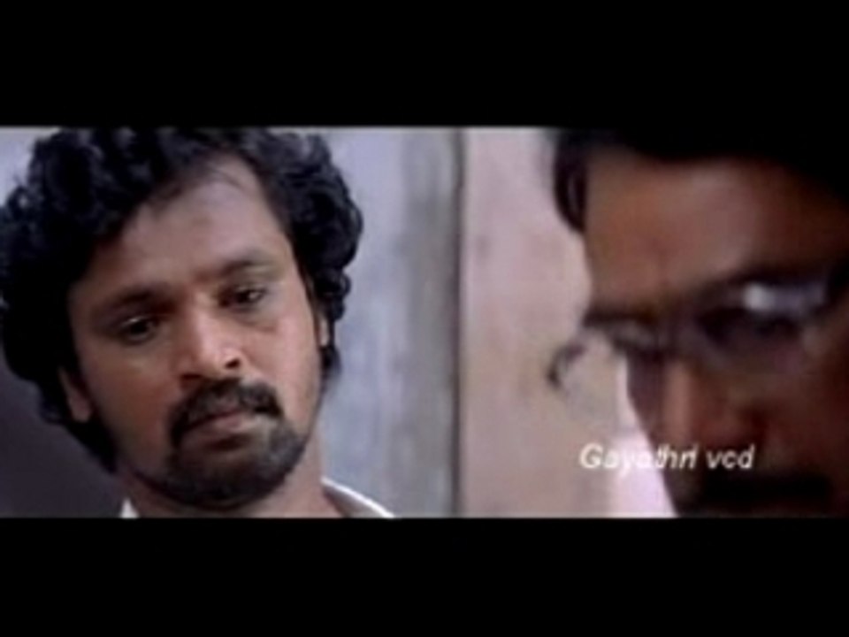 Ninivukal nenginil............
