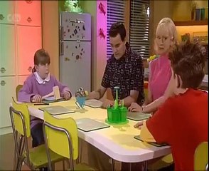 My Parents Are Aliens - S02E07 - El Presidente