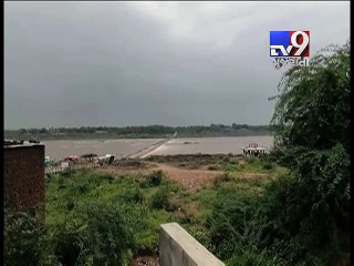 Galteshwar Bridge closed as water continues to rise, Vadodara - Tv9 Gujarati