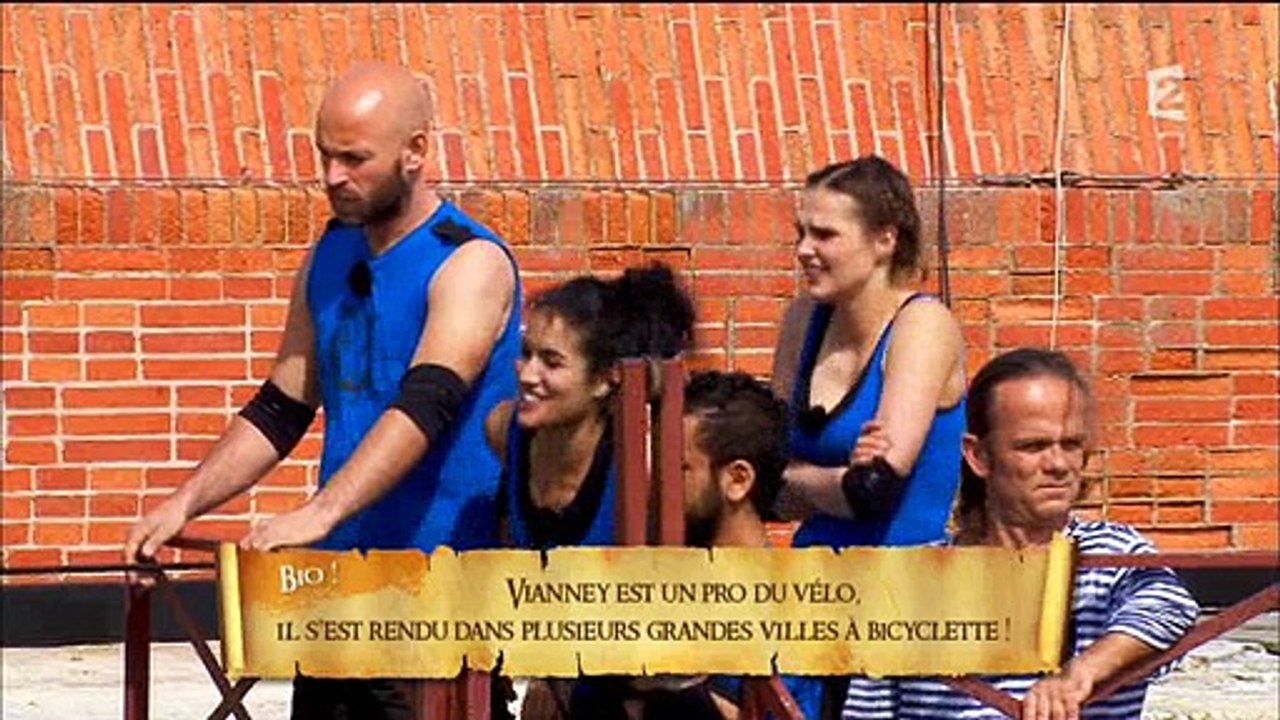 La chute spectaculaire du chanteur Vianney à 20 mètres de hauteur dans Fort Boyard