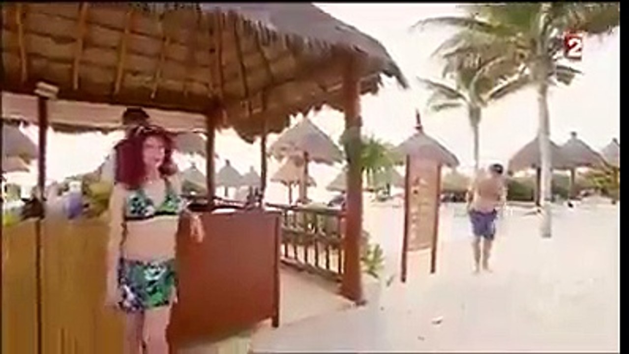 girl beach video