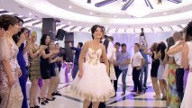 عروس ترقص رقصة الغزال هي وصديقاتها ..يشعلون برقصهم الرائع ( REFYAna )