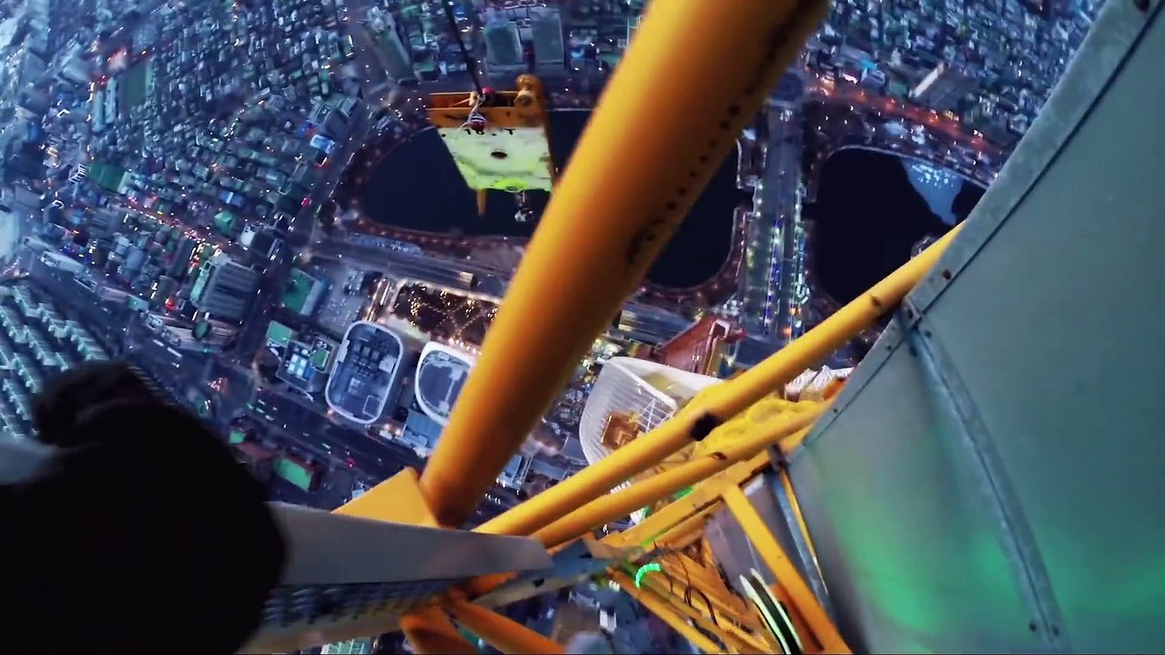 Lotte World Tower (555 meters)