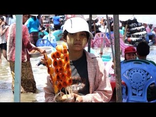 Summer beach boosts local businesses