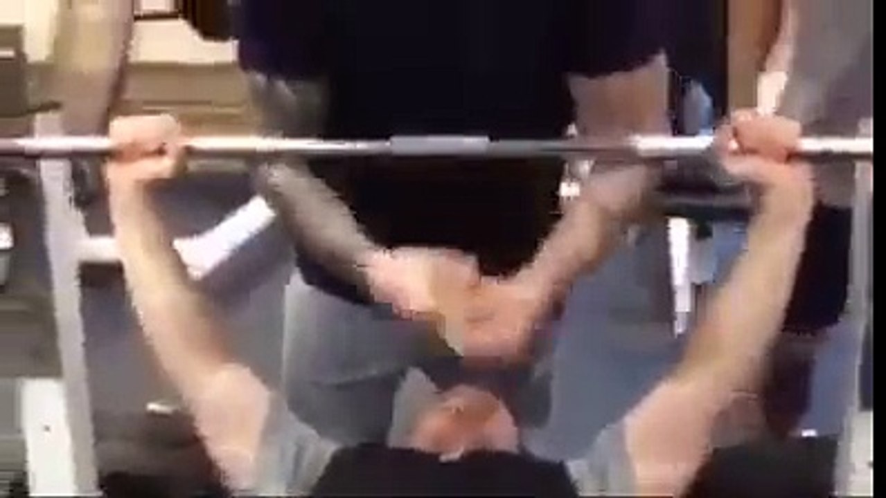 para mearse de risa "novatada en el gym"