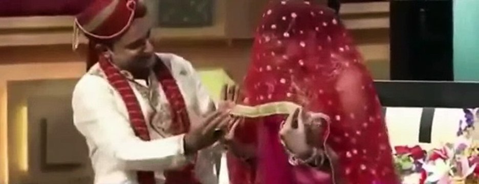 Zafri Khan Another Brilliant Act In Shoaib Akhtar Comedy Show India Best New 2016 - YouTube