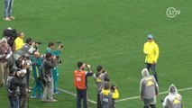 Gabriel Jesus recebe homenagem do Palmeiras por medalha de ouro olímpica