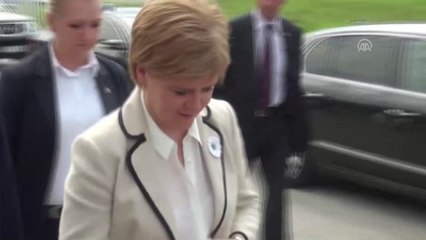 İskoçya Başbakanı Sturgeon, Srebrenitsa'yı Ziyaret Etti - Bosna
