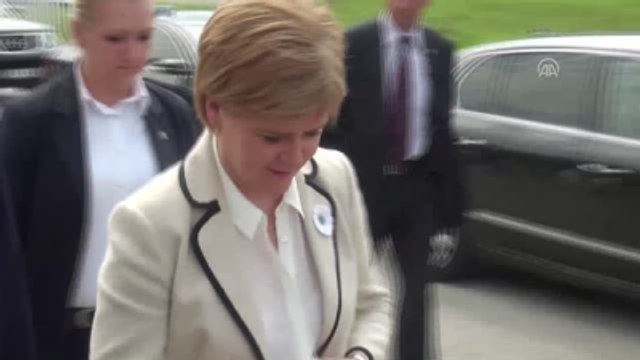 İskoçya Başbakanı Sturgeon, Srebrenitsa'yı Ziyaret Etti - Bosna