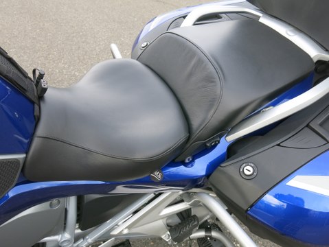 Bill Mayer Saddles Review - Moto Mouth Moshe Episode #13