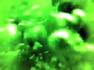 Une plongeuse fait une grosse crise de panique à 15 mètres de profondeur !