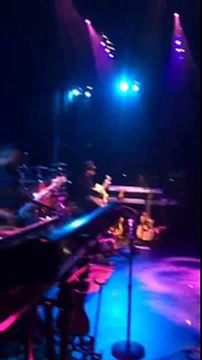 Gladys Knight on Periscope 2016.08.20