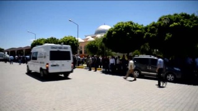 Konya'daki Kazada Yaşamını Yitiren 10 Kişinin Cenazesi Toprağa Verildi