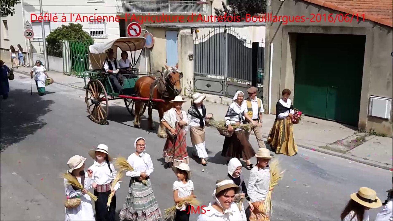 Défilé à l'Ancienne-l'Agriculture d'Autrefois-Bouillargues-2016/06/11