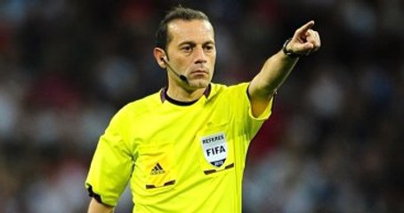 Cüneyt Çakır'ın EURO 2016'da Yöneteceği İlk Maç Belli Oldu