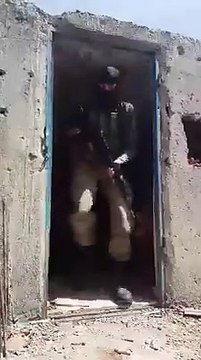 Düşmana korku salan, Yiğitlerimizi izlemeyen kalmasın