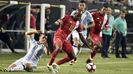 Argentina clasificó tras golear a Panamá con hat-trick de Messi