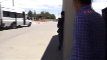 Adıyaman'da İzinsiz Çalışan 5 Afgan Sınır Dışı Edildi