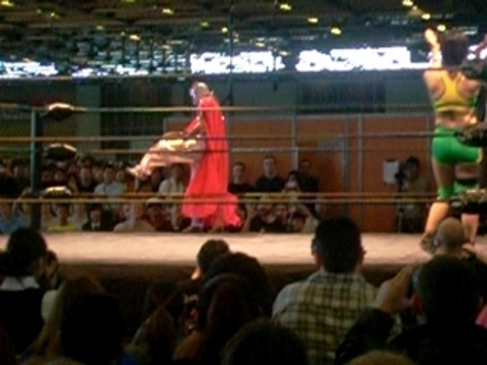 Catch féminin Japan expo 2007