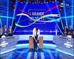 Flavio Insinna e il suo monologo durante la prima puntata de "Il Grande Match", Rai 1 - 10/06/2016