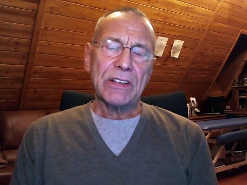 Брат Н. Михалкова А. Кончаловский: Россия не происходит из Киевской Руси. Она помогла ее уничтожить