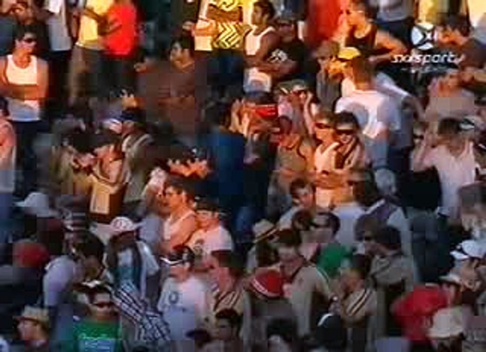 First Super Over Of T20 Cricket | Chris Gayle Smash 25 Runs of Daniel Vettori's Over