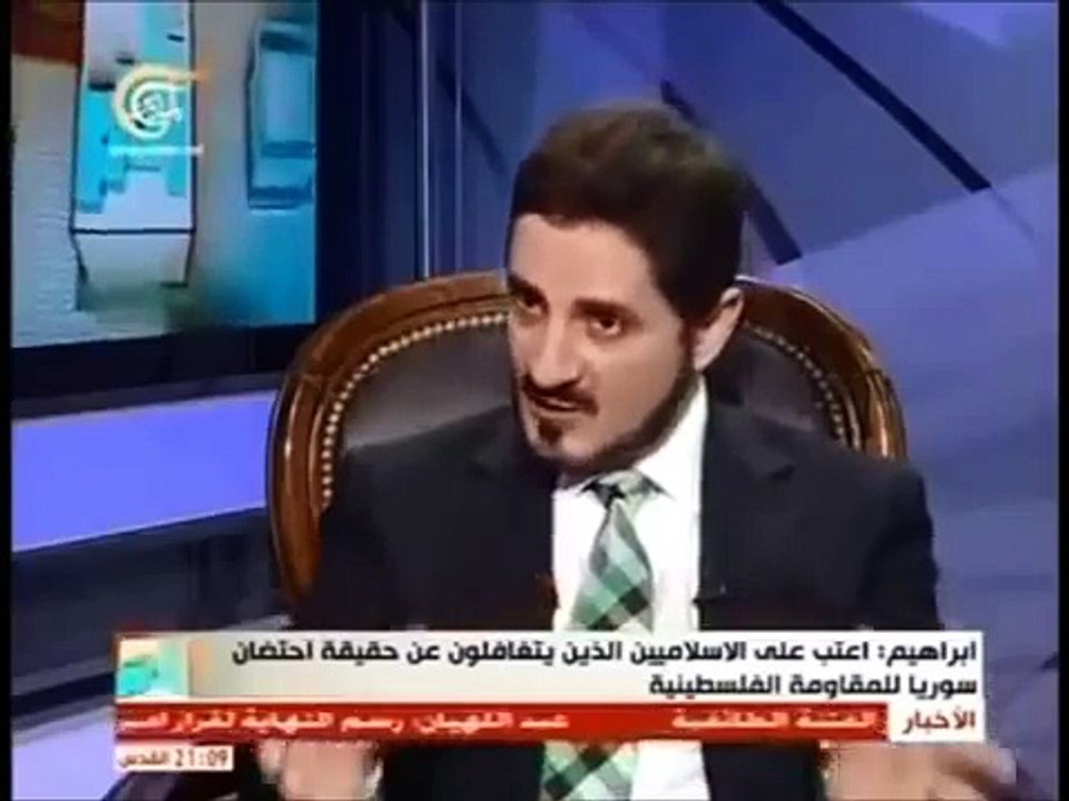 عدنان إبراهيم يمدح بشار الأسد ونظام الممانعة وفيصل القاسم يقصف جبهته !