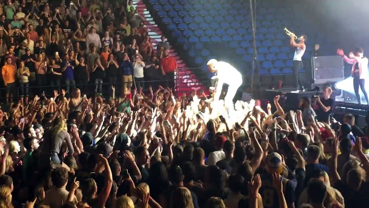 Macklemore 6.8.16.
