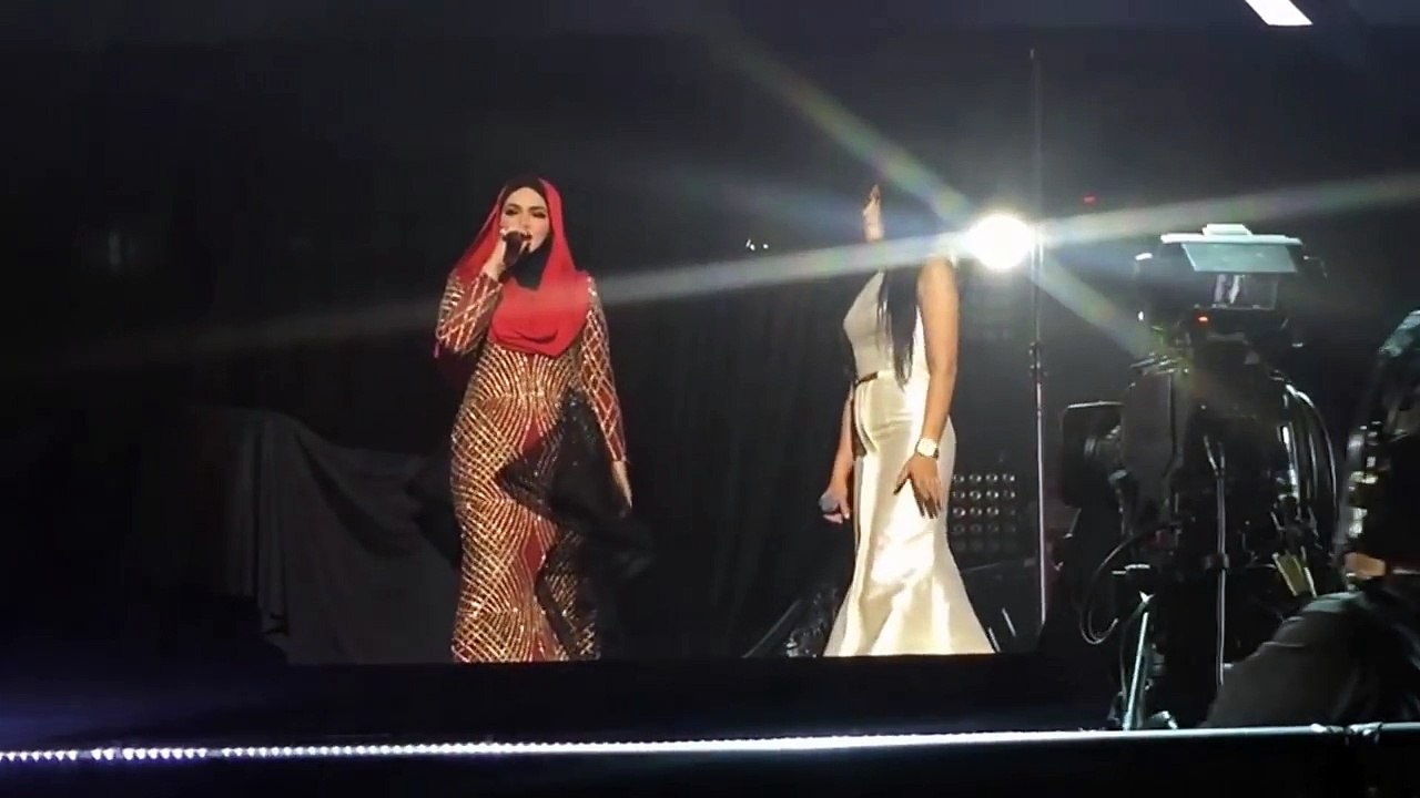 Snow on The Sahara by Siti Nurhaliza & Anggun Cipta