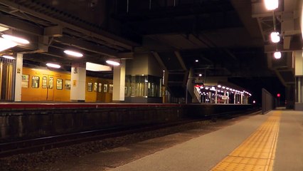 ＥＦ６６　２７号機（国鉄特急色）牽引５０５２レ