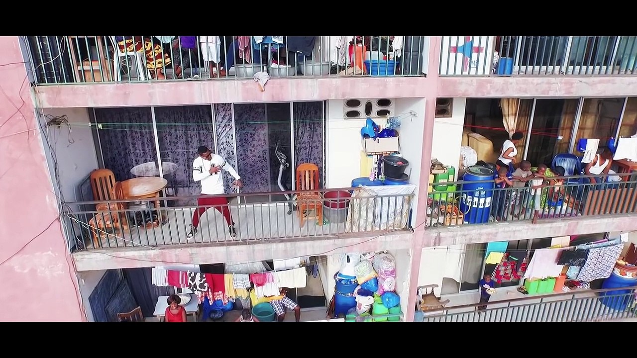 Serge Beynaud - Maître de Ma Life (Clip Officiel HD)