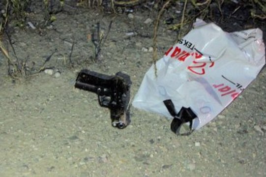 Minibüs, Aydınlatma Direğine Çartı: 2 Ölü