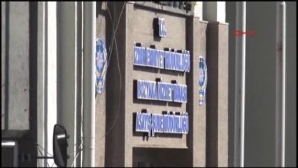 İzmir 3 Kişinin Katil Zanlısı Atalay Filiz, İzmir' de Yakalandı Bozyaka Hizmet Binası