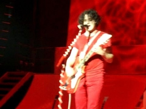 The White Stripes - I Just Don't Know What To Do With Myself