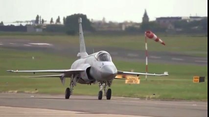 JF 17 Thunder take off  at Paris Air Show Sqn Ldr Zeeshan