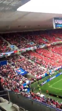 L'hymne gallois avant Galles-Slovaquie