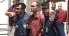 Seri Katil Atalay Filiz'le Selfie Çeken Polis Tepki Topladı