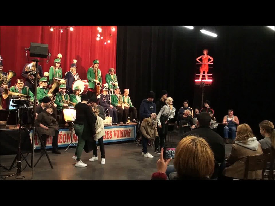 Puppets Show Theatre de la Licorne