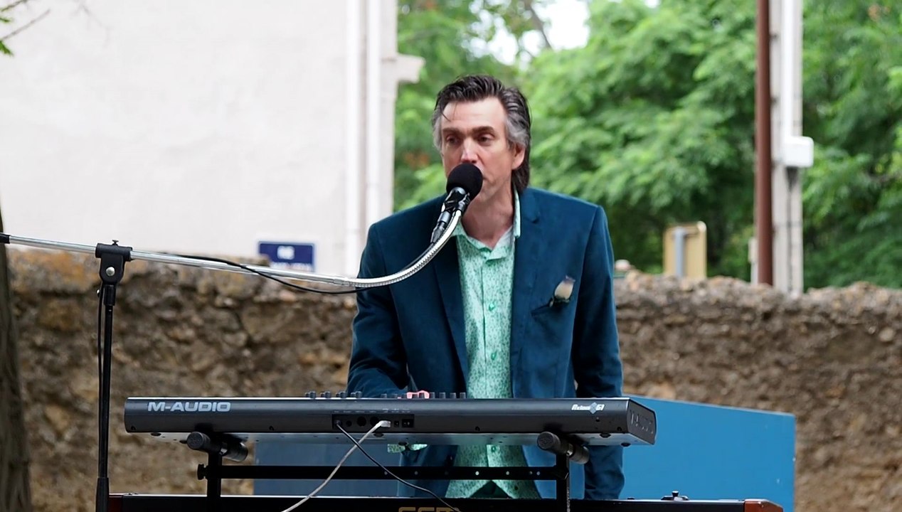 Hubert FINEZE live au Château Vargoz - Sérignan